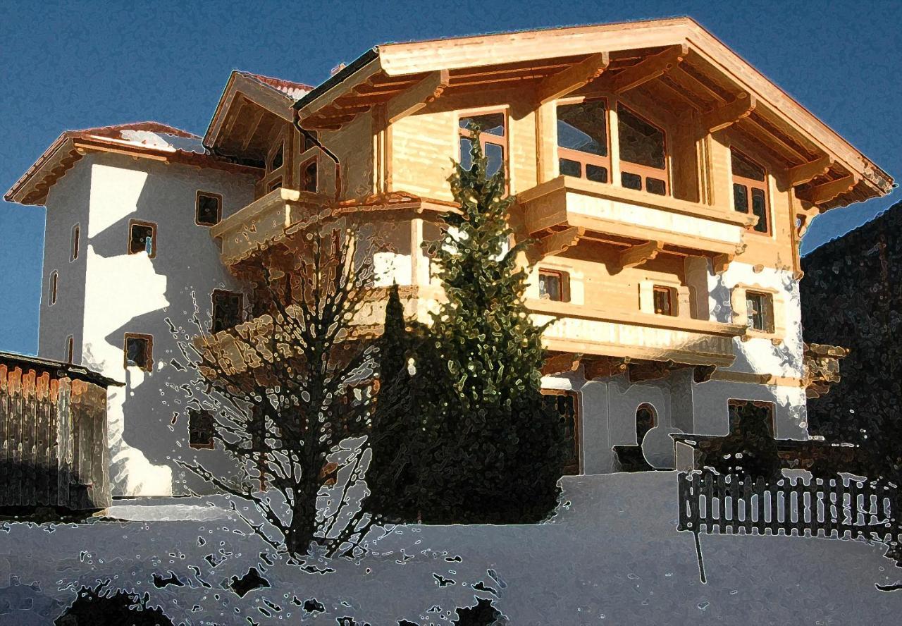 Apartement Hermann Strolz Sankt Anton am Arlberg Bagian luar foto